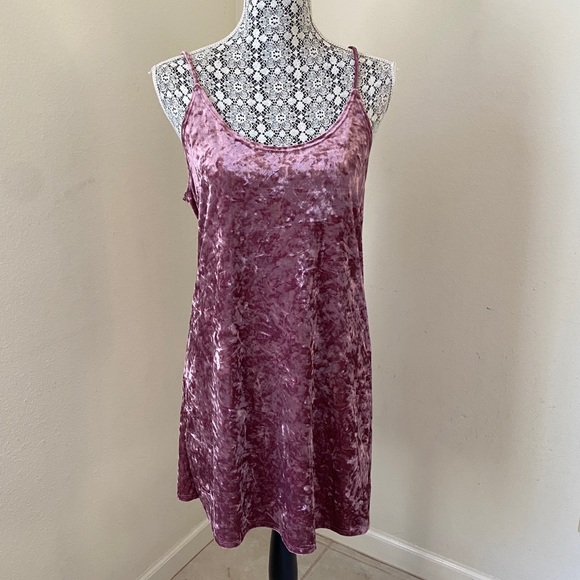 Forever 21 Cami Velvet Mauve Mini Dress - Picture 1 of 5